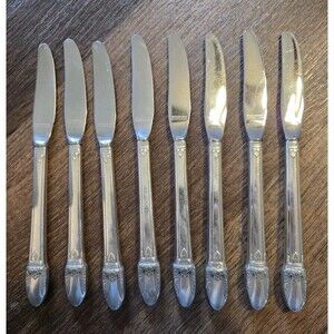 1847 Rogers Bros FIRST LOVE Stainless Silverplate Lot of 8 Hollow Knives Knife